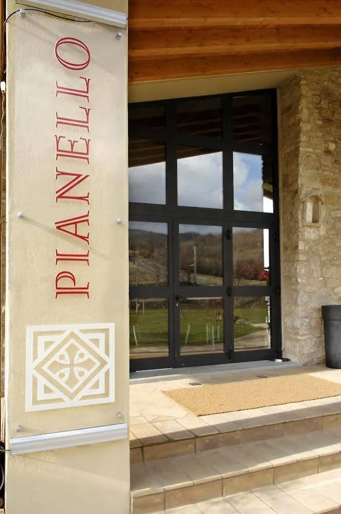 Aparthotel Borgo Pianello Holiday Homes And Winery Lizzano In Belvedere