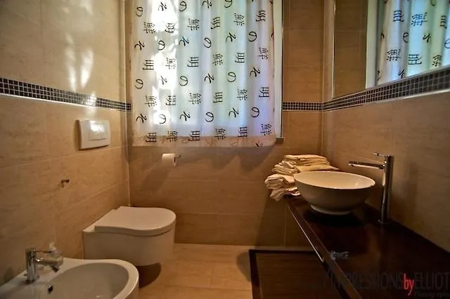 Borgo Pianello Holiday Homes And Winery Lizzano In Belvedere